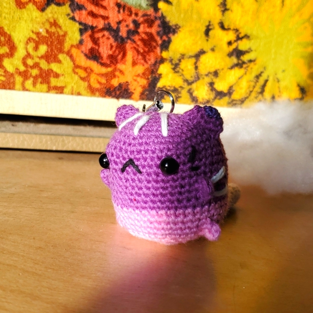 😻 New!! Cute angry cat - Handmade 😻